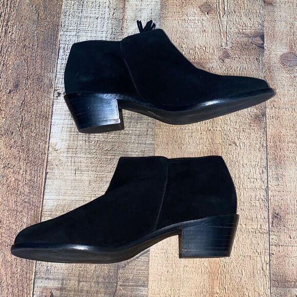 Women’s Vionic Serena Black Suede Leather Zip Up Heeled Ankle Bootie, Size 6 - Picture 6 of 12